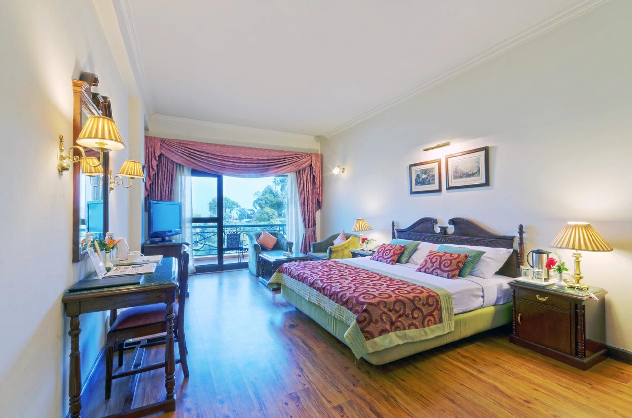 Kasauli Resort By Piccadily Exterior photo