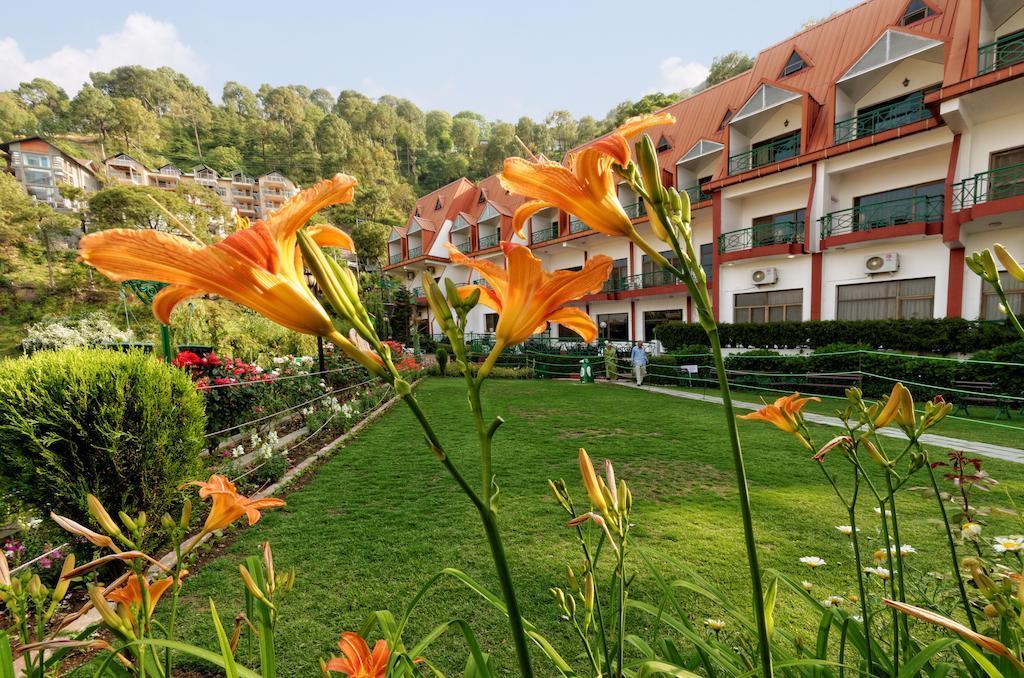 Kasauli Resort By Piccadily Exterior photo