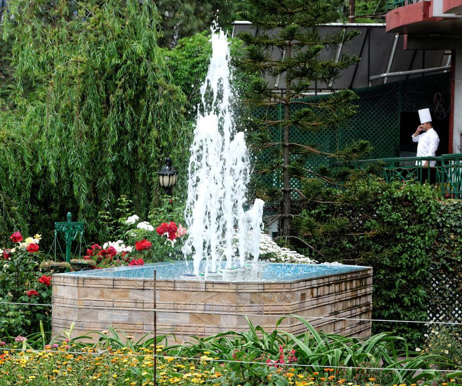 Kasauli Resort By Piccadily Exterior photo